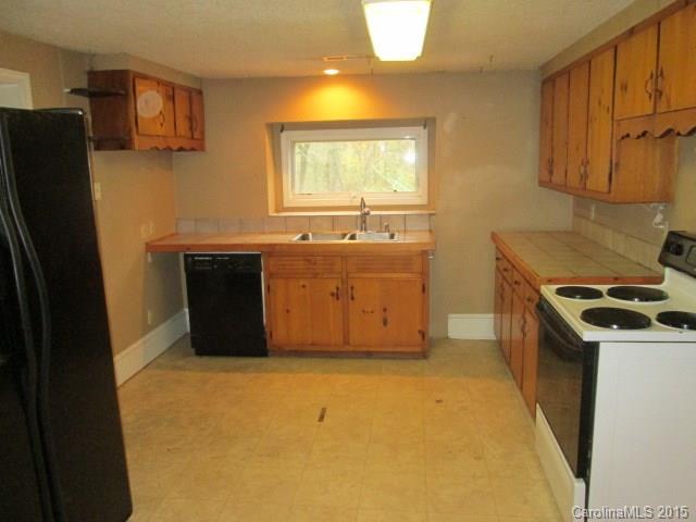 269 Terrys Gap Road Fletcher, NC 28732 - Photo 12 of 23