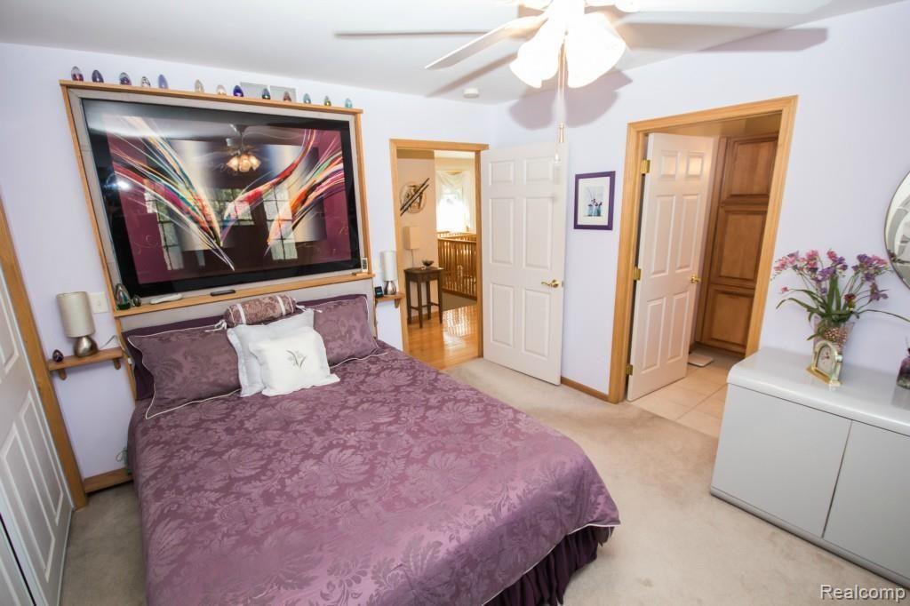 10570 White Lake Road Fenton, MI 48430 - Photo 33 of 51 IMG_0185.jpg