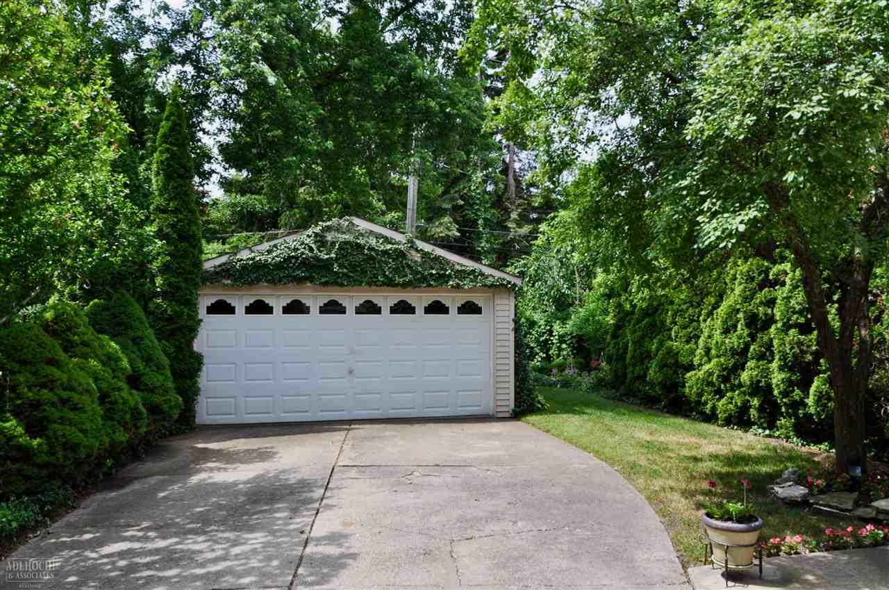 253 Moran Road Grosse Pointe Farms, MI 48236 - Photo 24 of 29