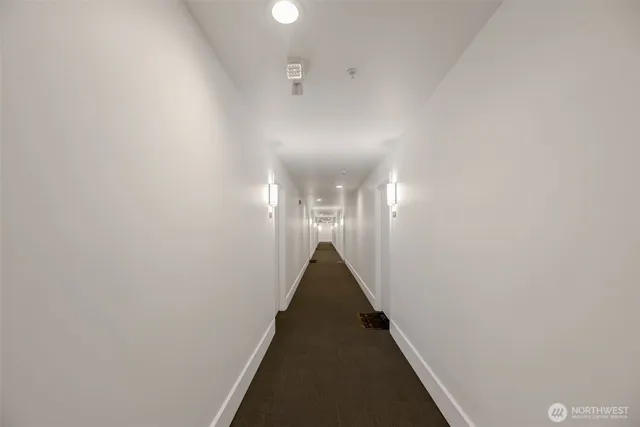 $315,000 | 321 10th Avenue South, Unit 618, Seattle, WA 98144