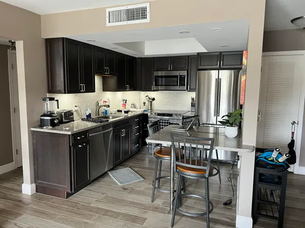 $2,000 | 630 Tennis Club Drive, Unit 206, Fort Lauderdale, FL 33311