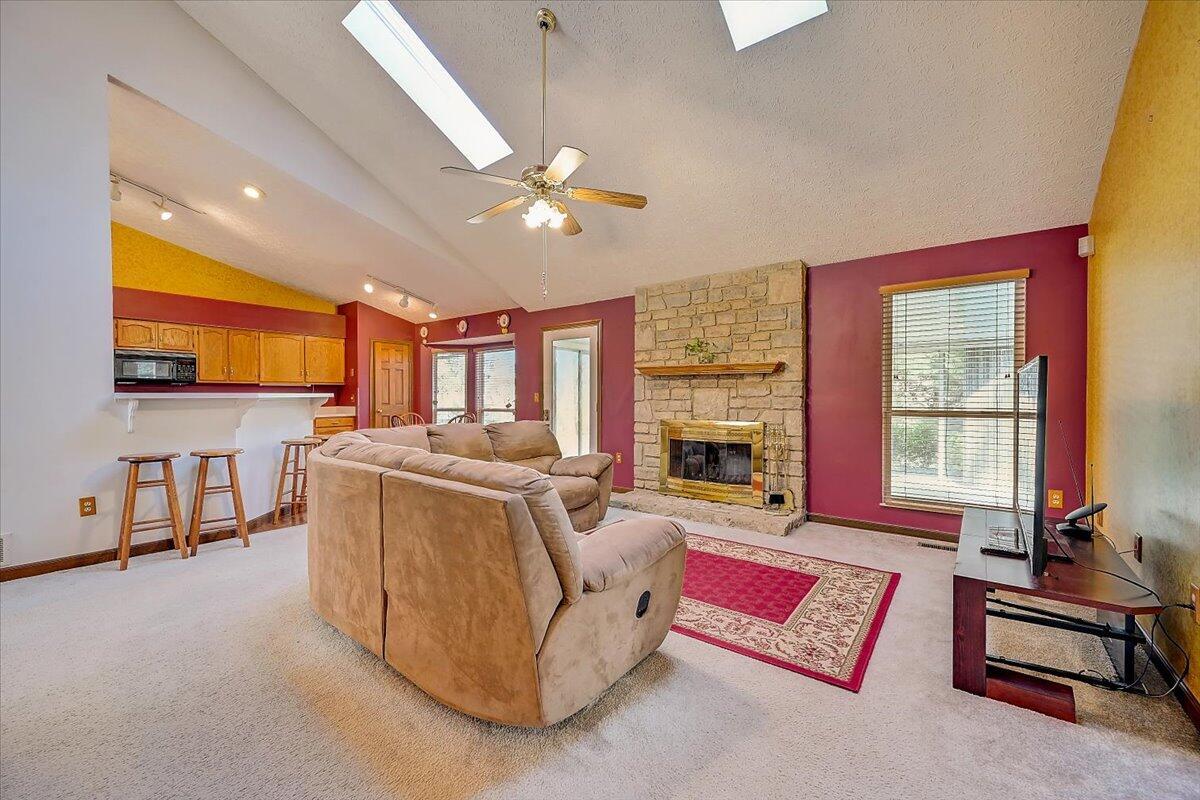 661 Ridenour Road Columbus, OH 43230 - Photo 14 of 83 14-Ridenour Rd-014