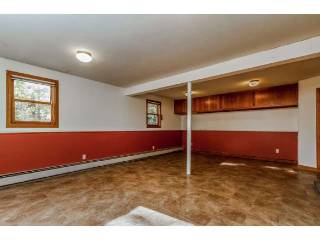 127 Haverhill Road Salem, NH 03079 - Photo 25 of 35