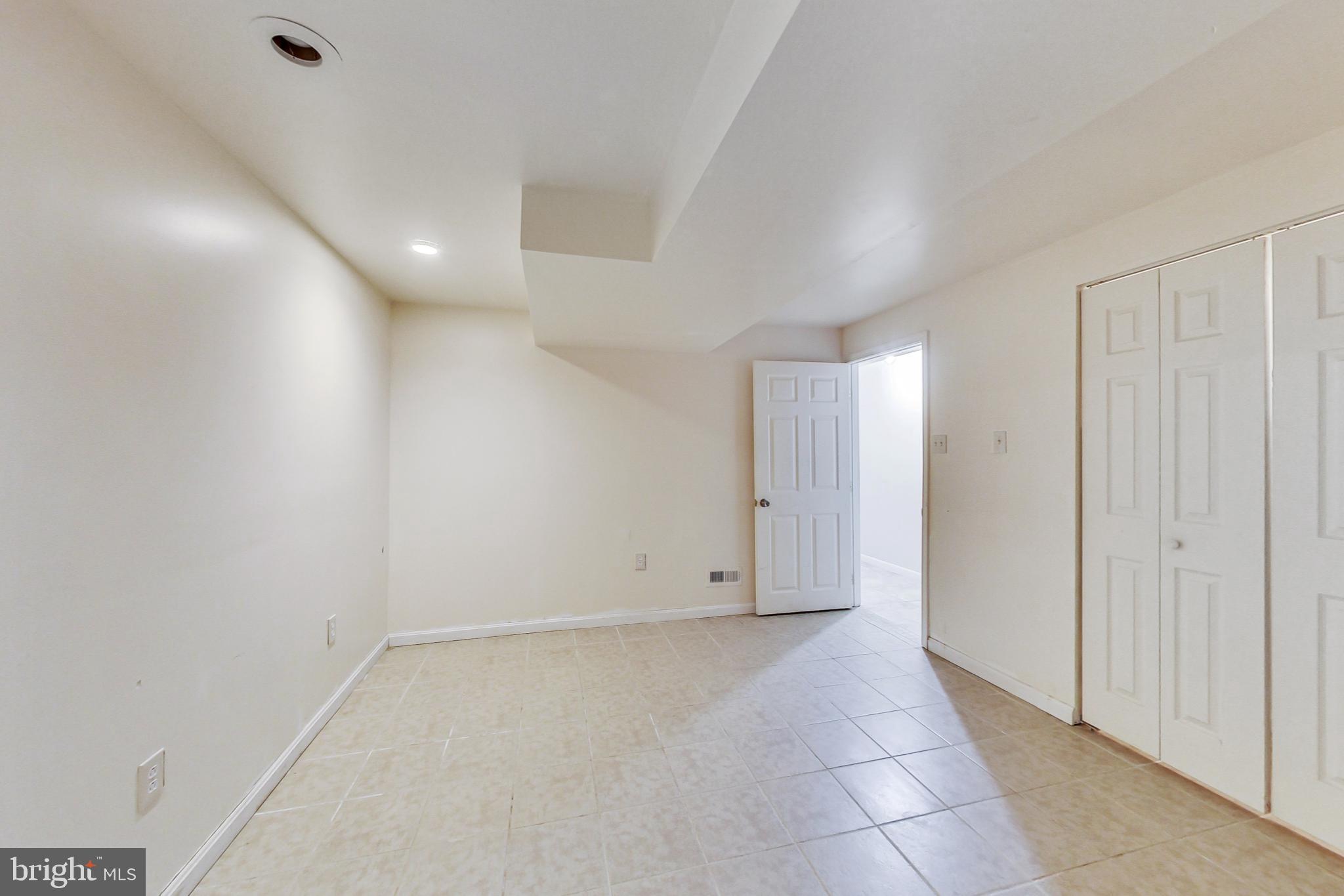 4525 Hawksbury Road Baltimore, MD 21208 - Photo 29 of 53 Bedroom #4