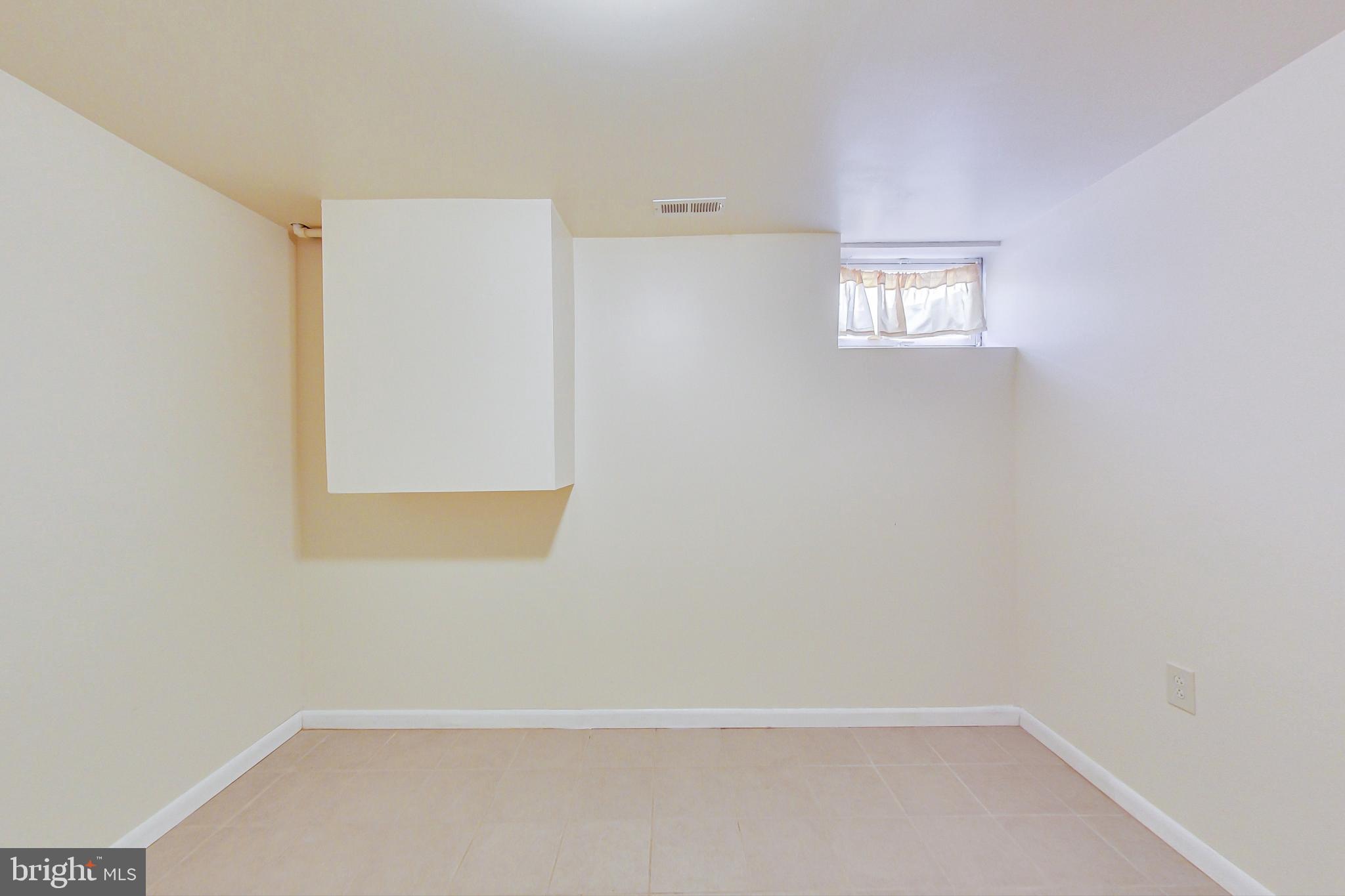4525 Hawksbury Road Baltimore, MD 21208 - Photo 31 of 53 Additional bonus room
