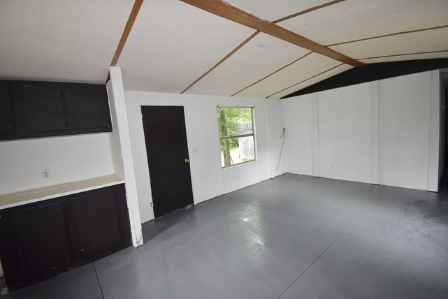 513 Fire Tower Road Linden, TN 37096 - Photo 4 of 14 Gallery Image 4