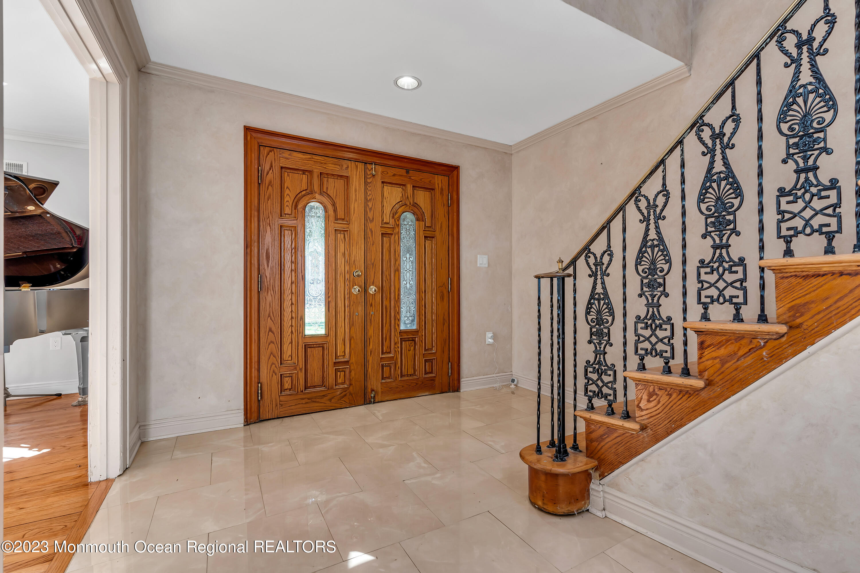 2 Beaver Hill Road Morganville, NJ 07751 - Photo 4 of 92 040_dsc06858