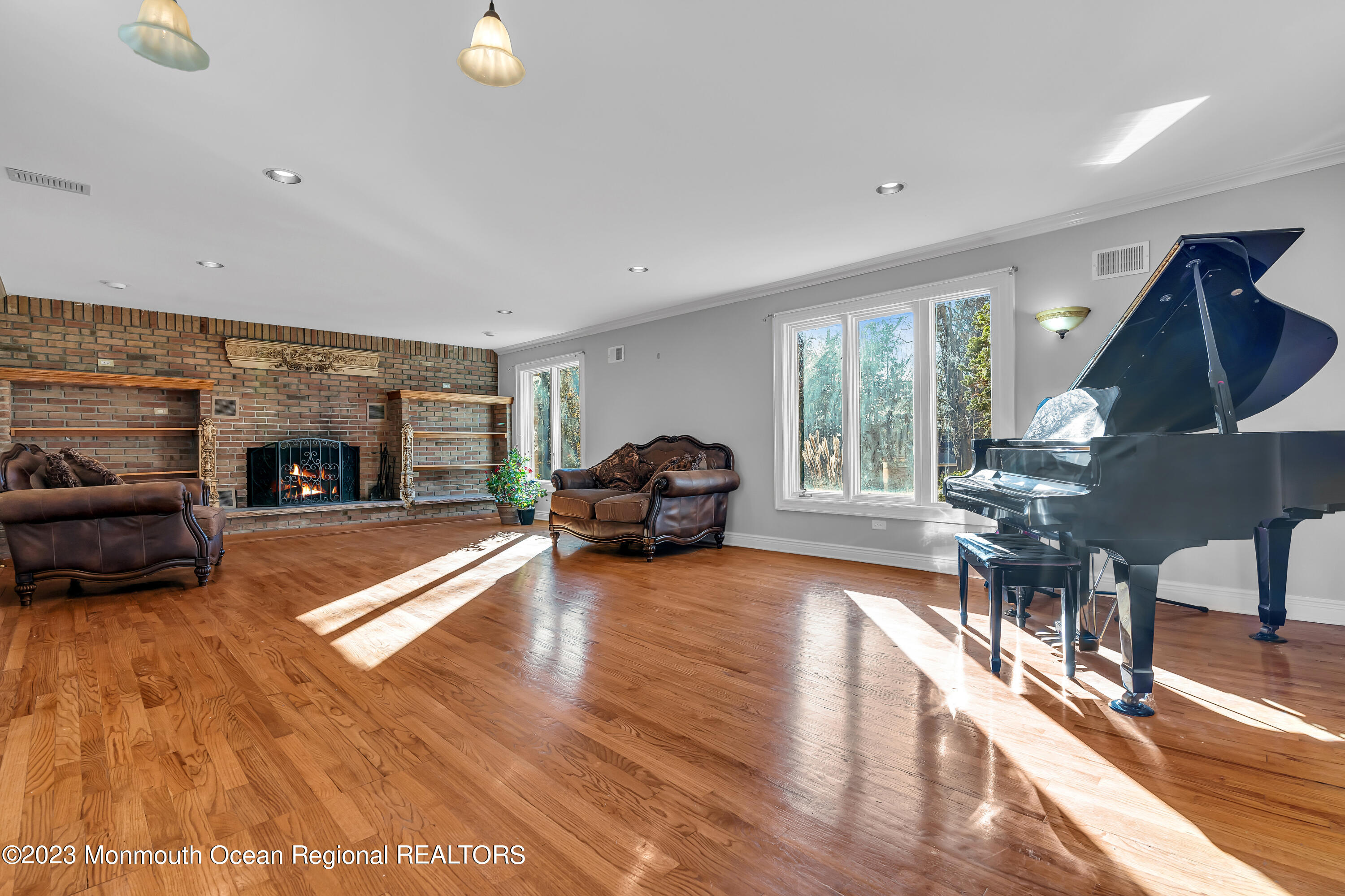 2 Beaver Hill Road Morganville, NJ 07751 - Photo 6 of 92 023_dsc06773-1