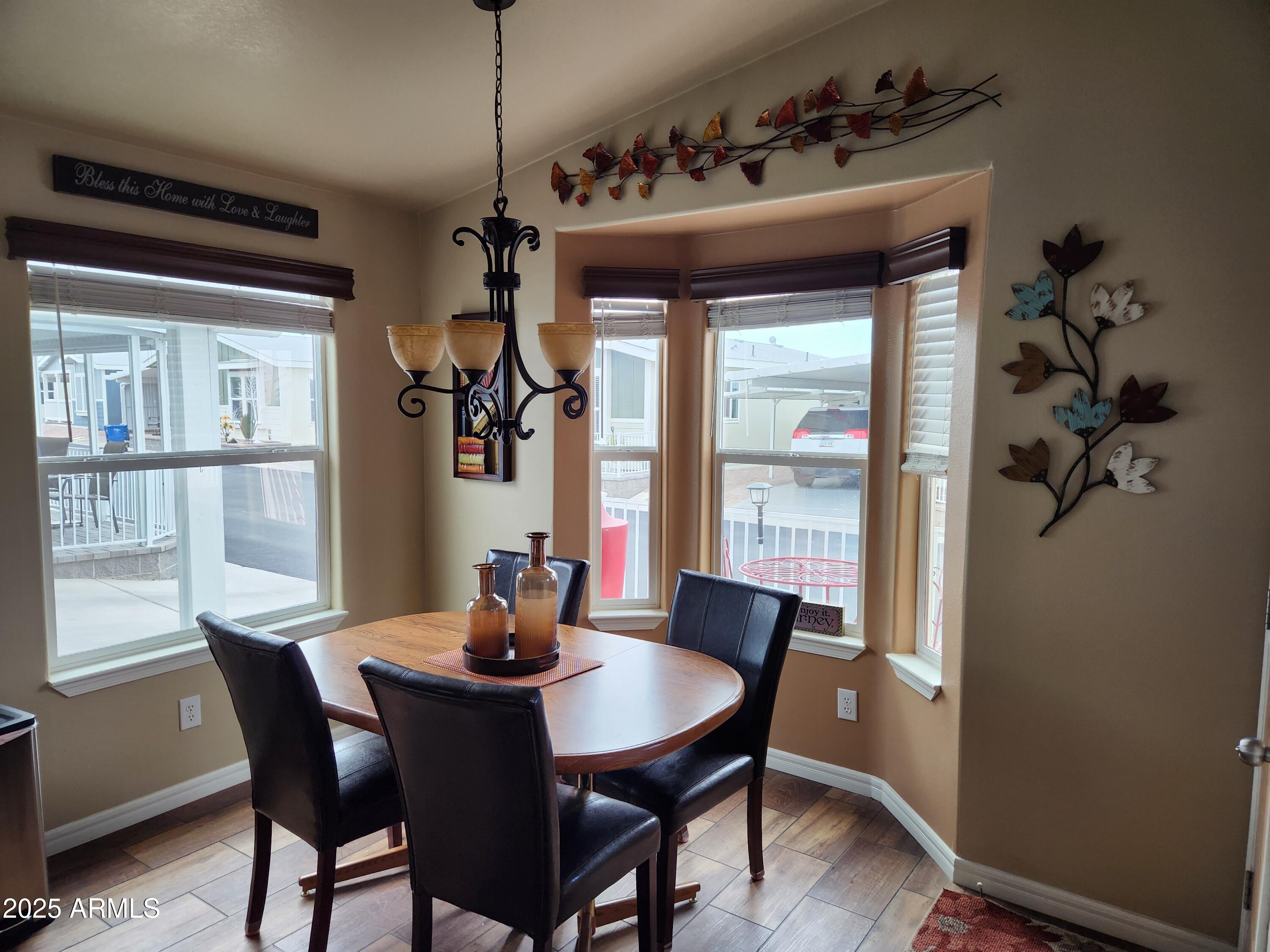650 North Hawes Road, Unit 3504 Mesa, AZ 85207 - Photo 12 of 25 Dining Area