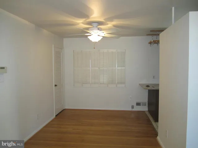 $3,060 | 5712 2nd Street South, Arlington, VA 22204