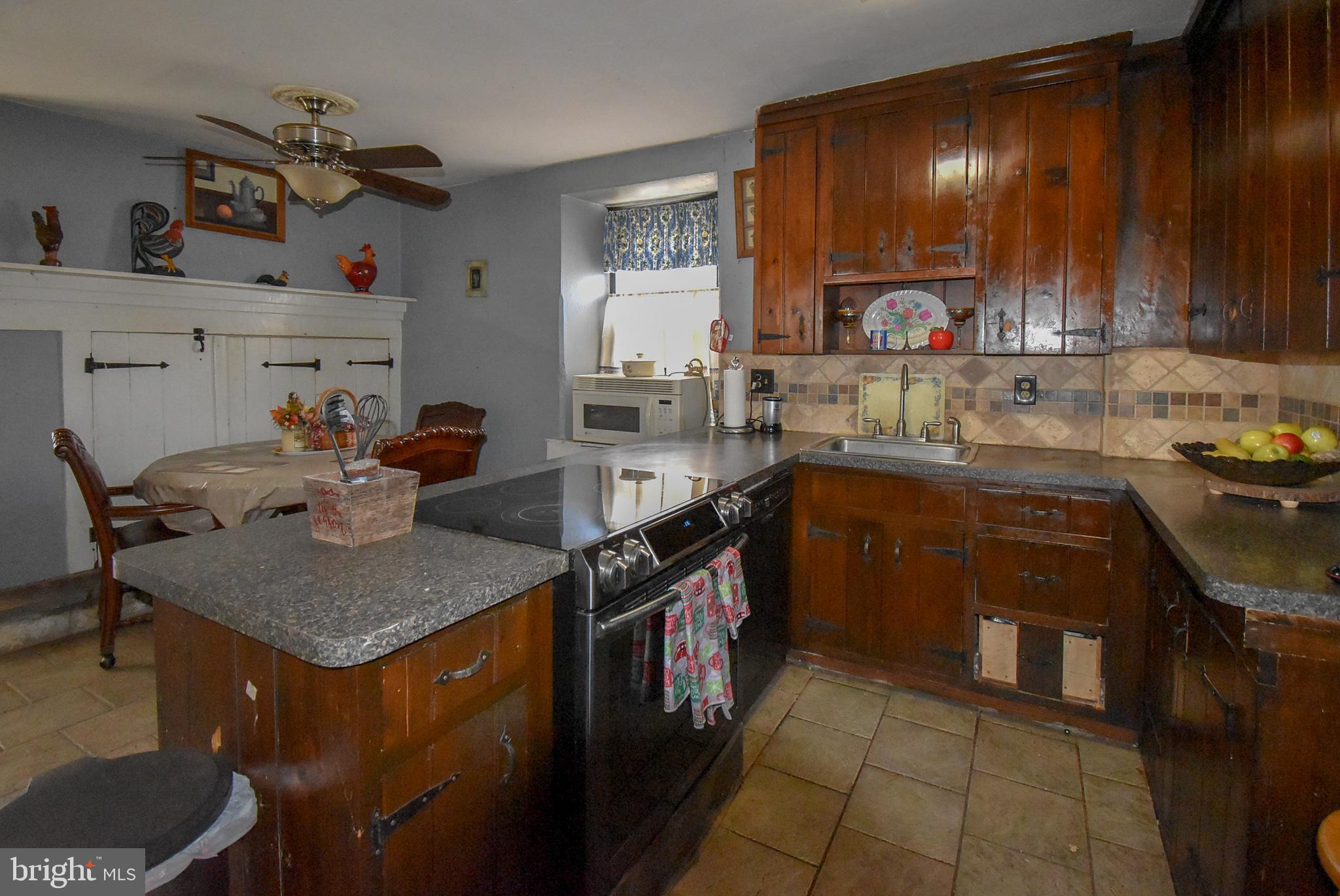 521 North Manor Road Elverson, PA 19520 - Photo 13 of 35 Gallery Image 13