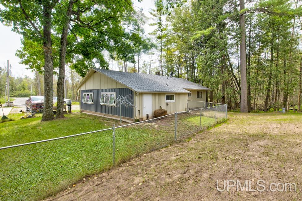 W5604 Number 14 Road Wallace, MI 49893 - Photo 24 of 34 Gallery Image 24