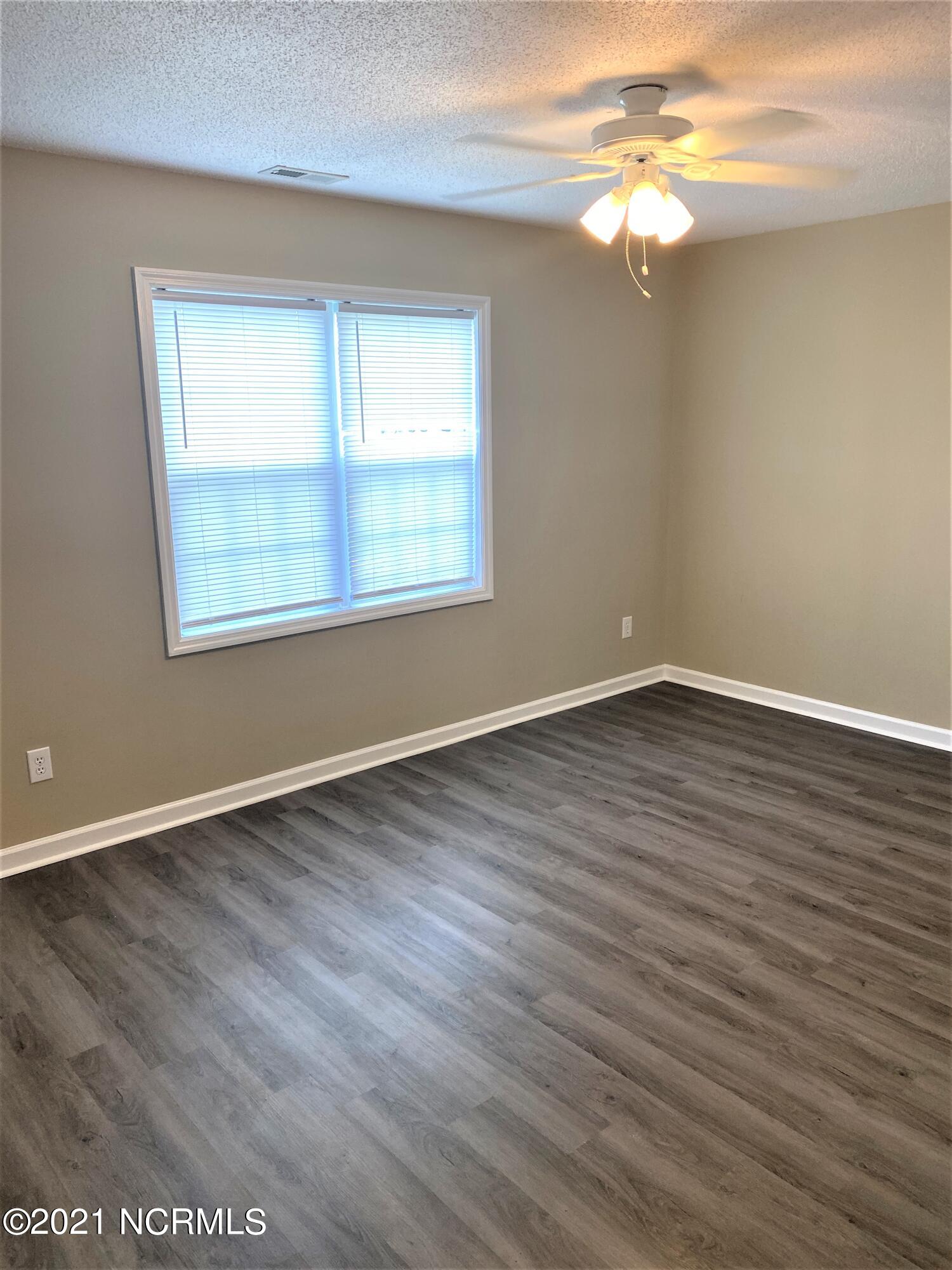 201 Faison Lane Hubert, NC 28539 - Photo 2 of 9 Bedroom 1
