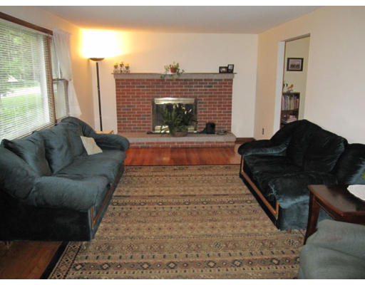 109 Barton Road Greenfield, MA 01301 - Photo 7 of 12 Gallery Image 7
