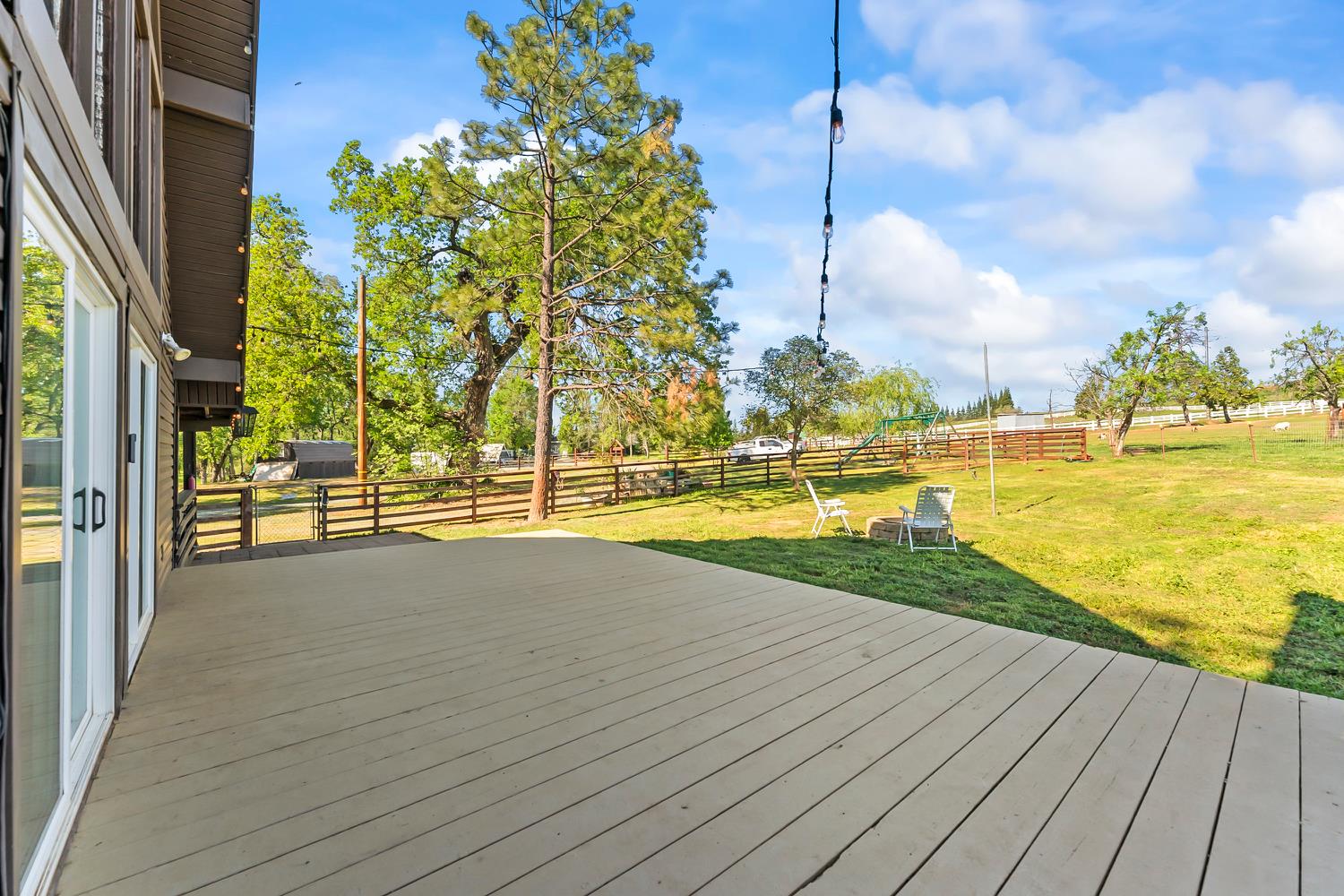 4997 Carbondale Road Plymouth, CA 95669 - Photo 16 of 58