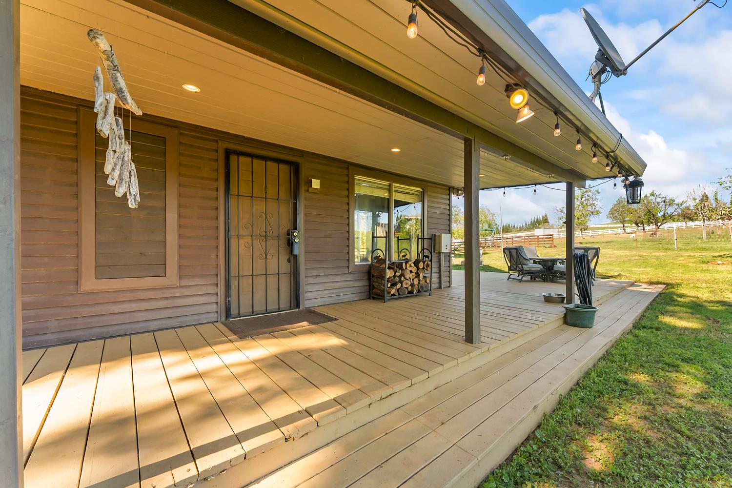 4997 Carbondale Road Plymouth, CA 95669 - Photo 19 of 58