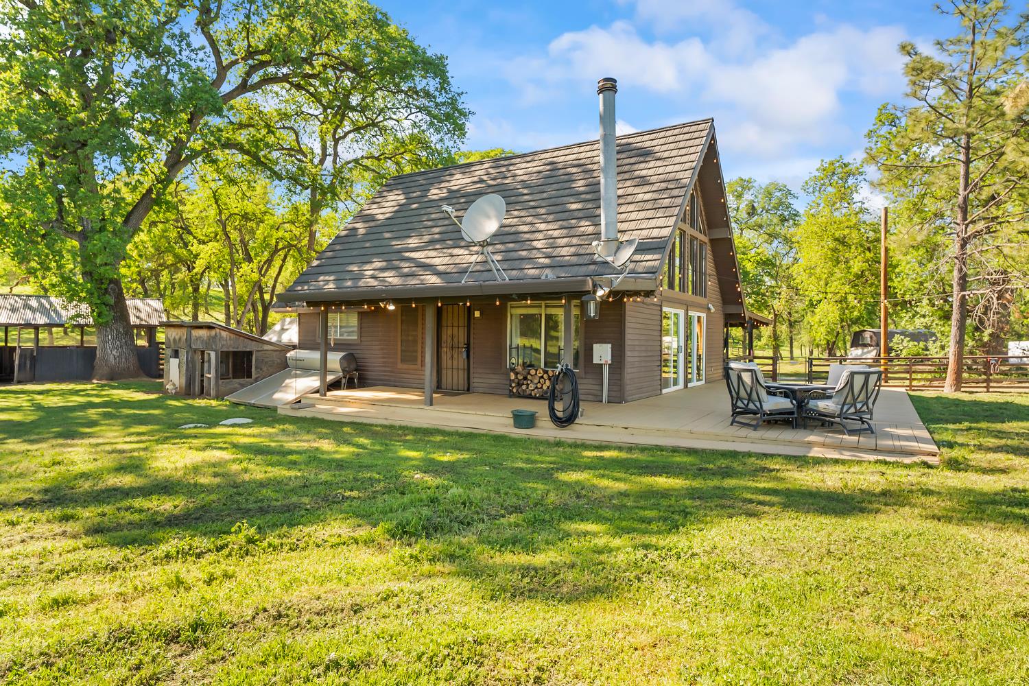 4997 Carbondale Road Plymouth, CA 95669 - Photo 9 of 58