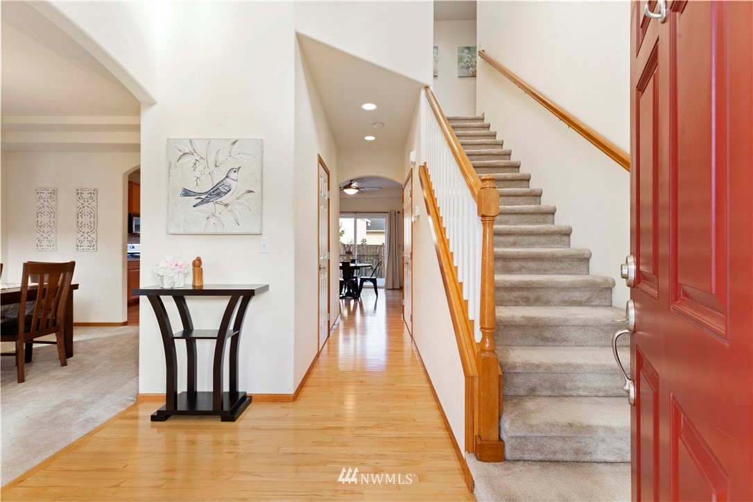 3209 179th Place Southeast Bothell, WA 98012 - Photo 4 of 34