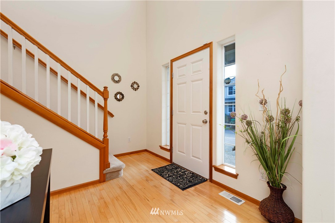 3209 179th Place Southeast Bothell, WA 98012 - Photo 5 of 34