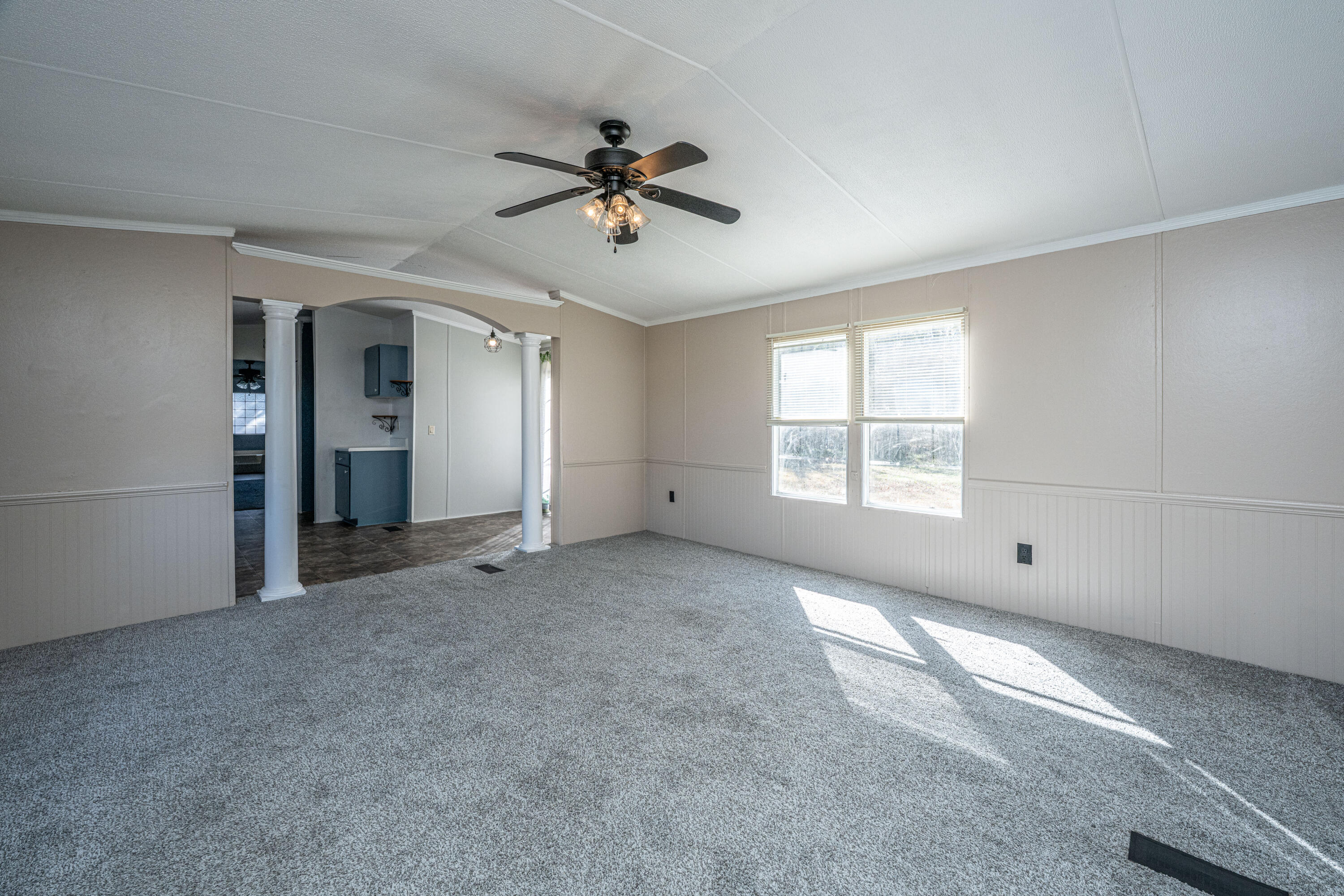 1716 Sunrise Road Smoaks, SC 29481 - Photo 6 of 42 Family Room
