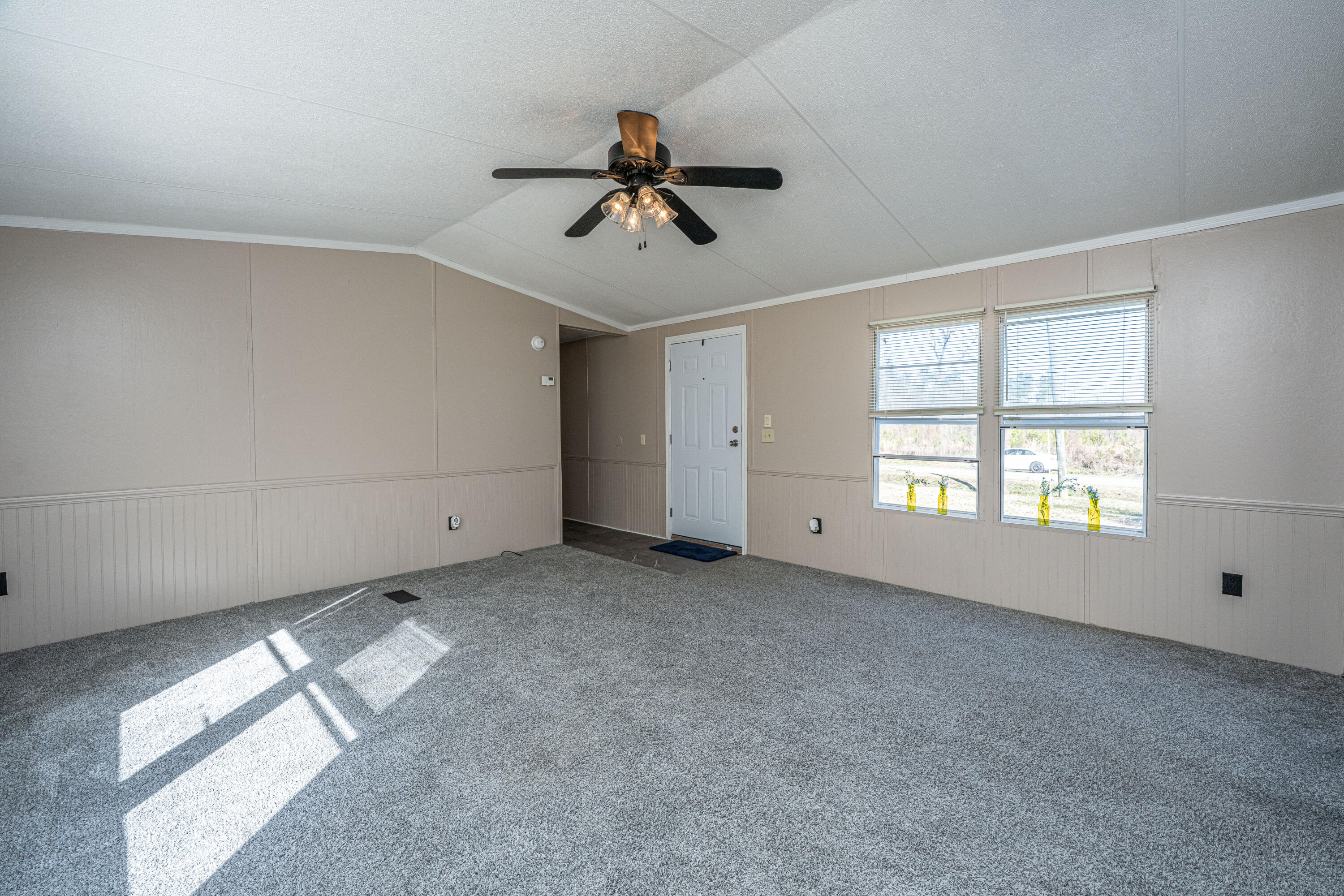 1716 Sunrise Road Smoaks, SC 29481 - Photo 8 of 42 Family Room