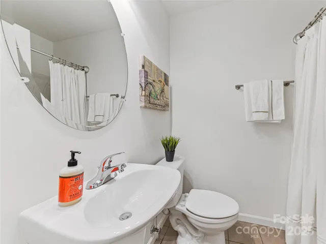 $260,000 | 30 Rotunda Circle, Asheville, NC 28806