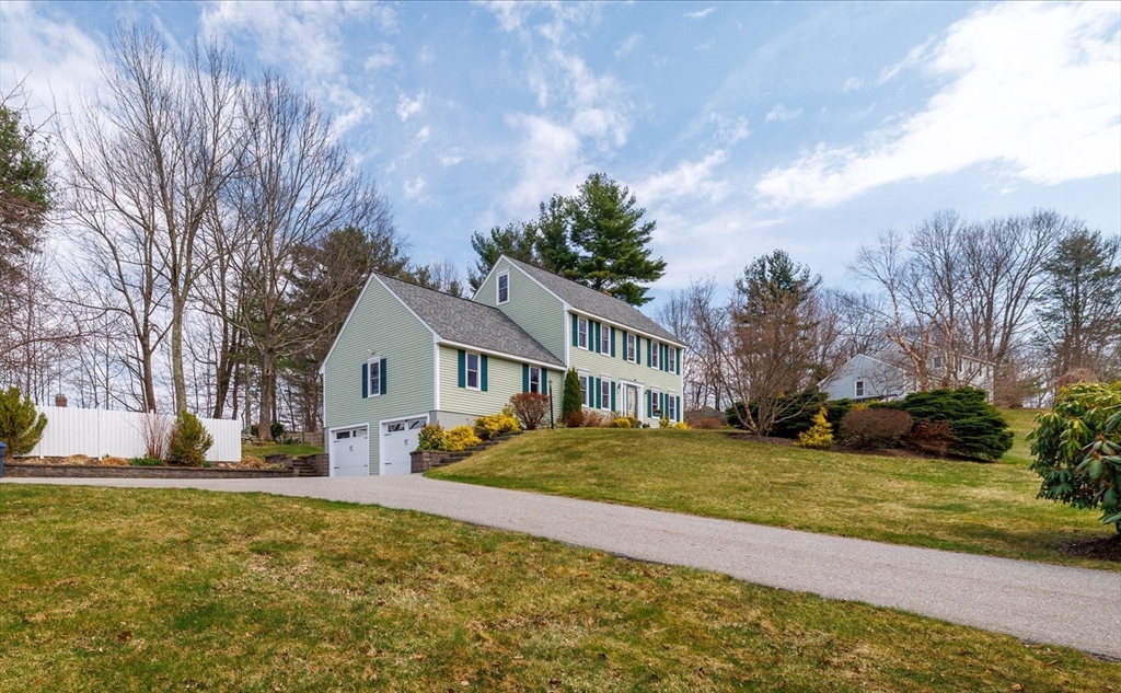 18 Prouty Lane Rutland, MA 01543 - Photo 2 of 40 Gallery Image 2