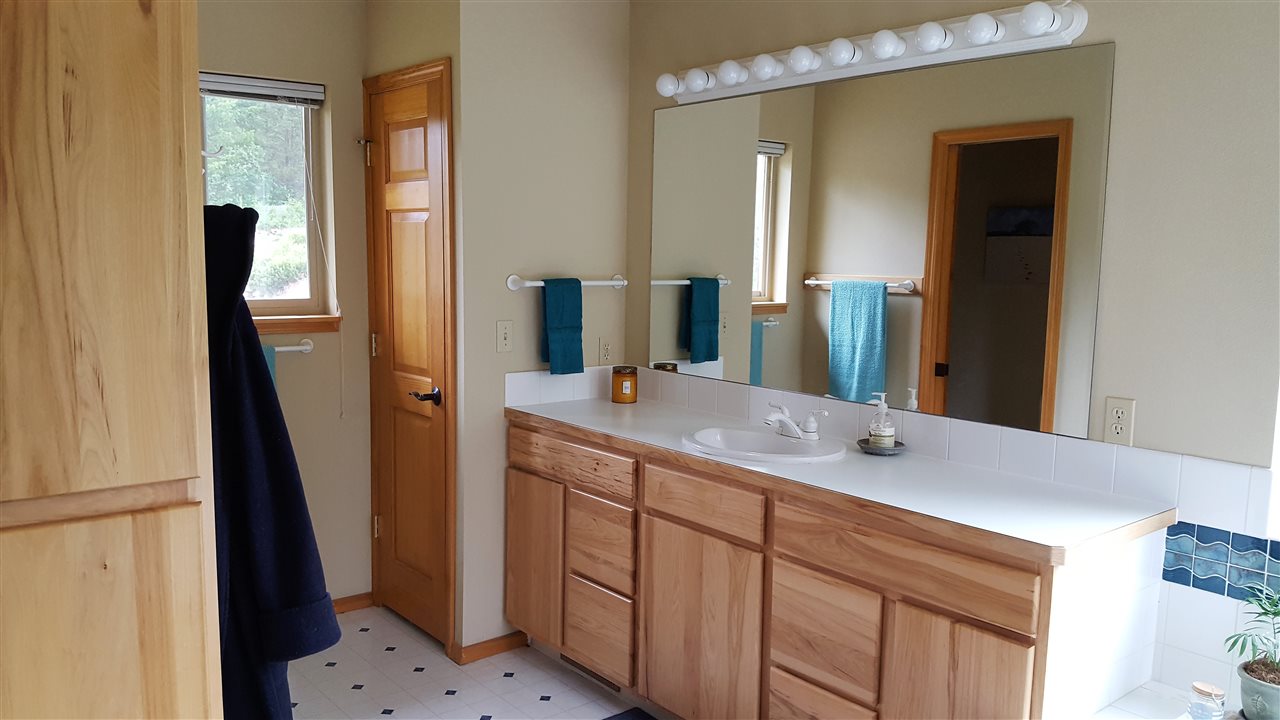 951 Scotia Road Newport, WA 99156 - Photo 14 of 20 Gallery Image 14