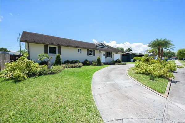 $3,700 | 670 Northwest 16th Street, Unit 670, Homestead, FL 33030