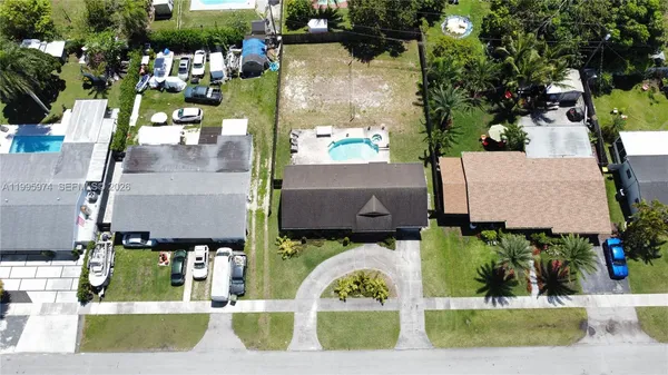 $3,700 | 670 Northwest 16th Street, Unit 670, Homestead, FL 33030