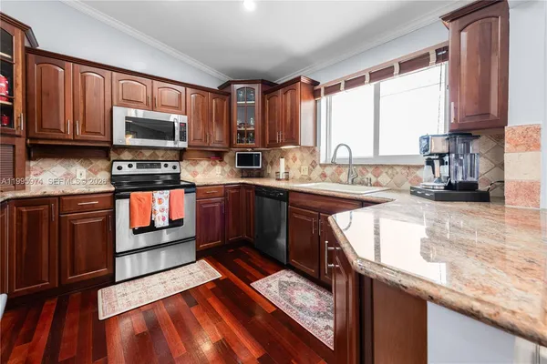 $3,700 | 670 Northwest 16th Street, Unit 670, Homestead, FL 33030
