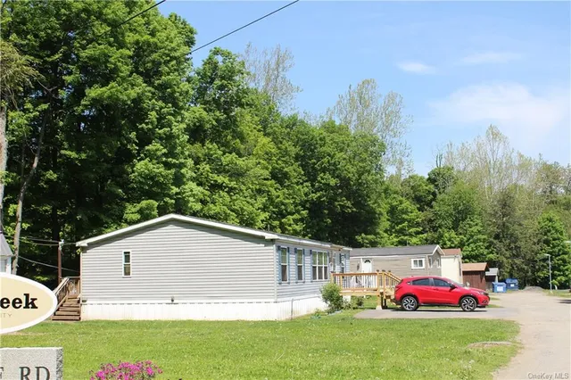 $825,000 | 670 Granite Road, Kerhonkson, NY 12446