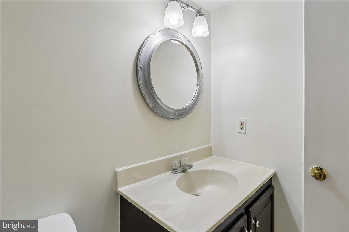 3708 Gawayne Terrace, Unit 37083 Silver Spring, MD 20906 - Photo 43 of 73 Bath