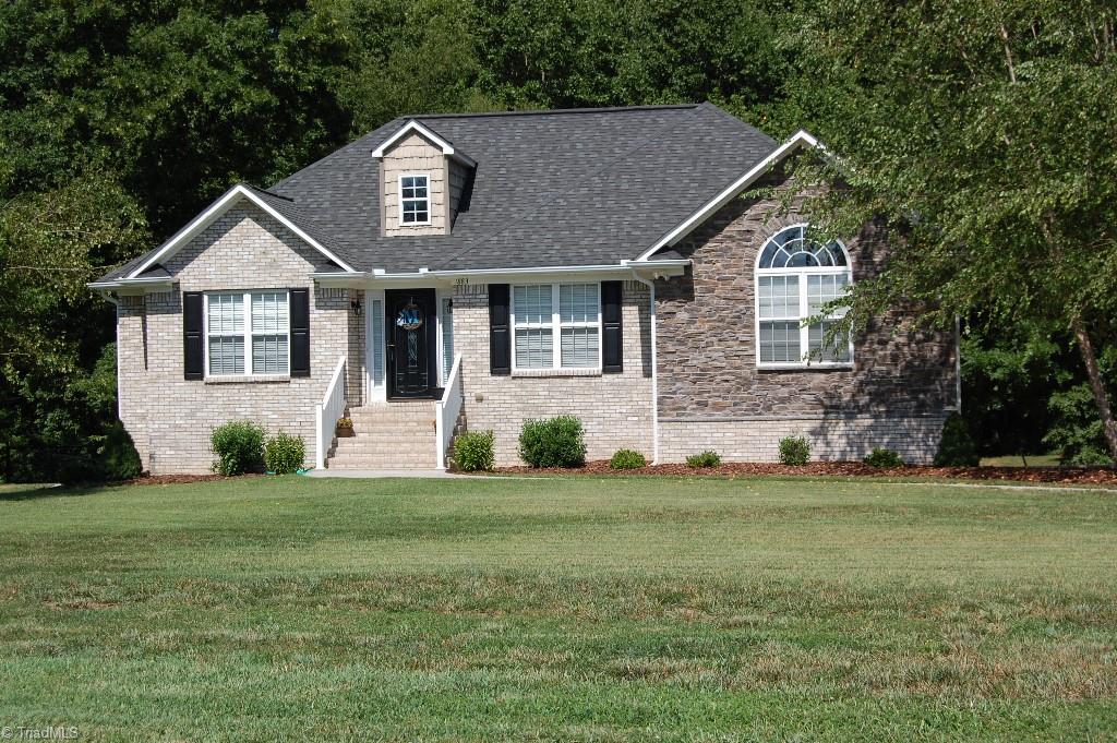 1883 South Union Grove Road Lexington, NC 27295 - Photo 1 of 30 Gallery Image 1
