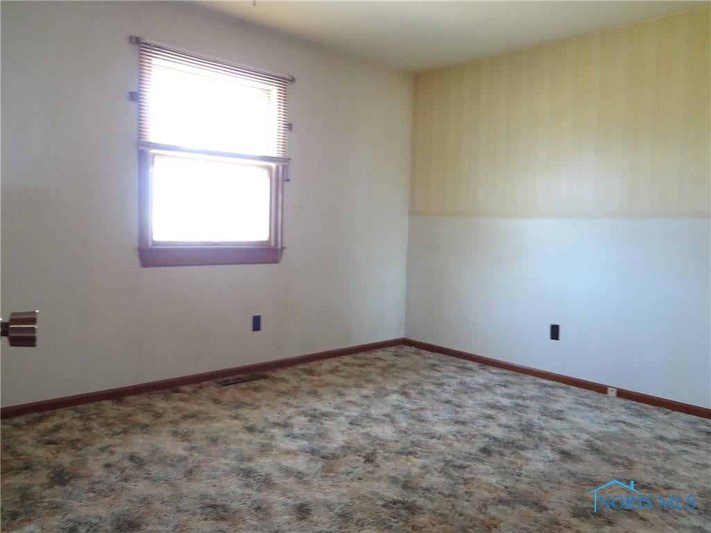 5215 Dewitt Road Fostoria, OH 44830 - Photo 18 of 24 Gallery Image 18