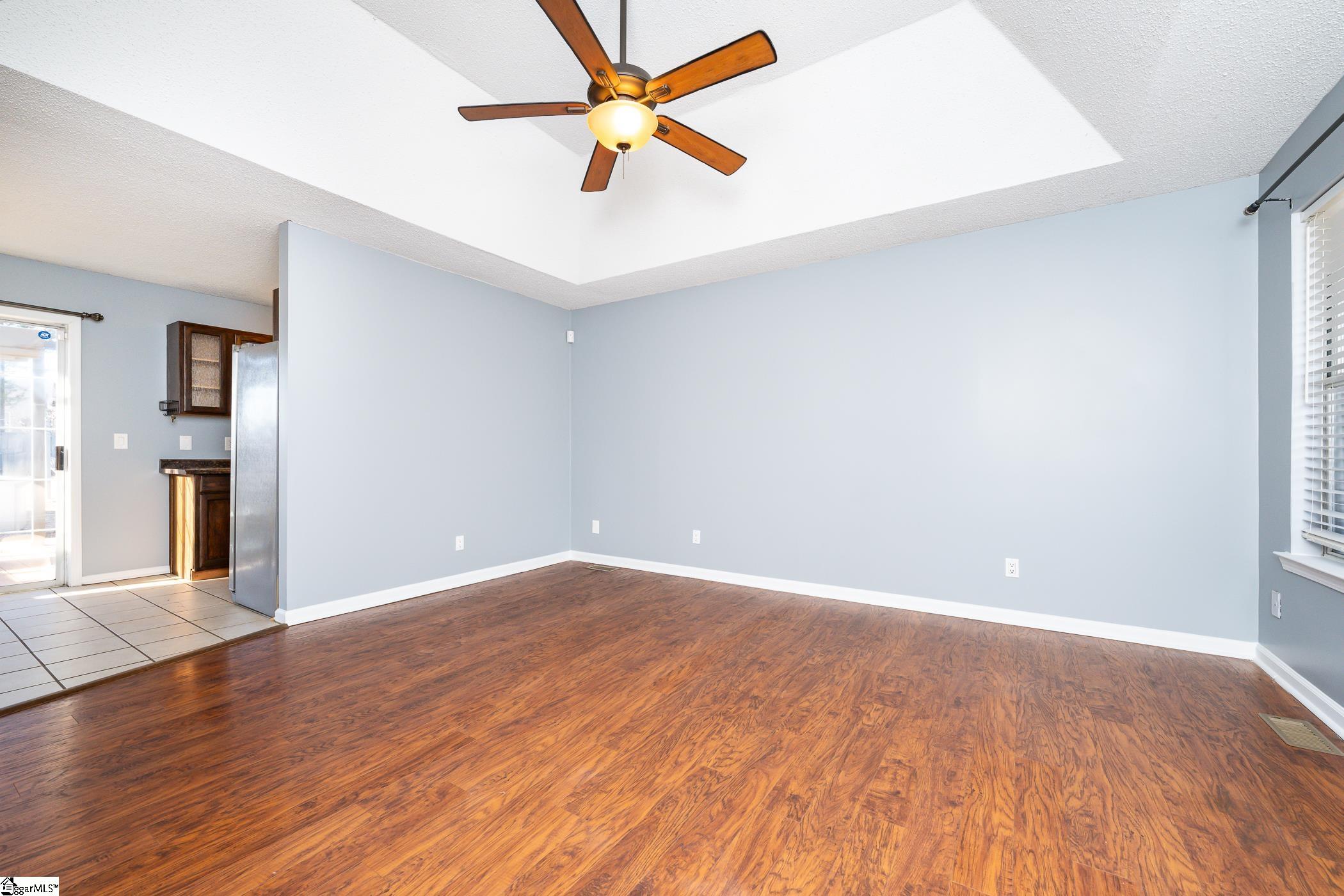 10 Jacqueline Road Piedmont, SC 29673 - Photo 3 of 40 Gallery Image 3