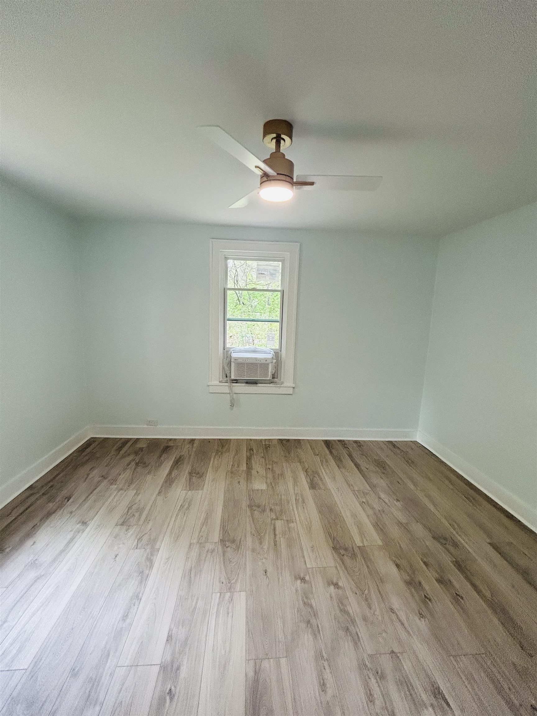1206 East Alcy Road Memphis, TN 38106 - Photo 17 of 22