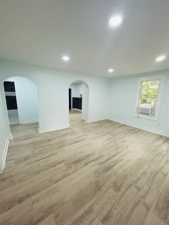 $119,900 | 1206 East Alcy Road, Memphis, TN 38106