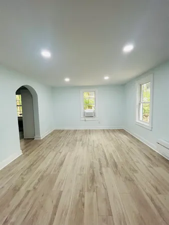 $119,900 | 1206 East Alcy Road, Memphis, TN 38106