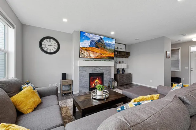 $2,450 | 2722 Jaber Avenue Northeast, St. Michael, MN 55376