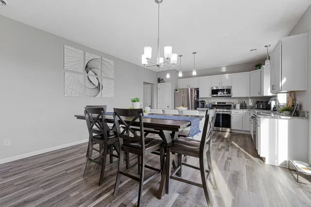 $2,450 | 2722 Jaber Avenue Northeast, St. Michael, MN 55376