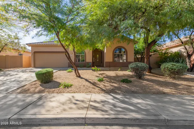 $2,400 | 26724 North 83rd Drive, Peoria, AZ 85383