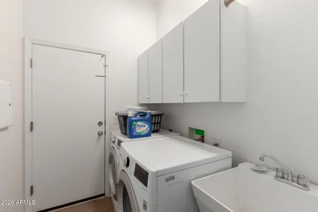 $2,400 | 26724 North 83rd Drive, Peoria, AZ 85383