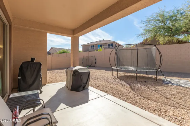 $2,400 | 26724 North 83rd Drive, Peoria, AZ 85383
