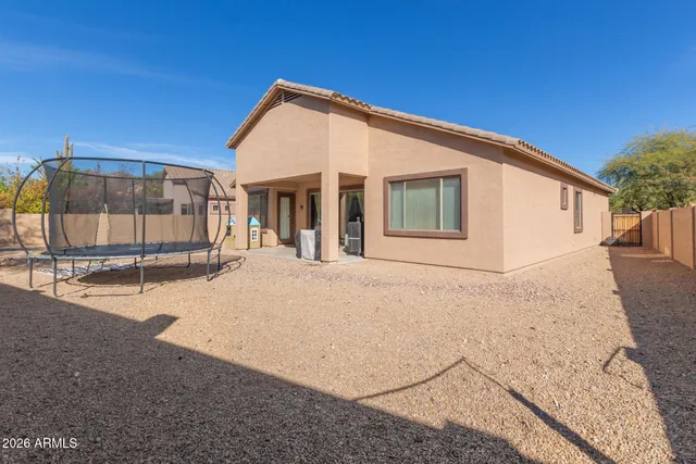 $2,400 | 26724 North 83rd Drive, Peoria, AZ 85383