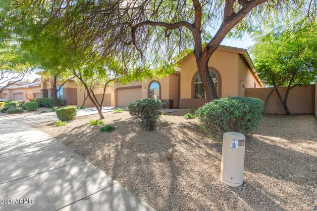 $2,400 | 26724 North 83rd Drive, Peoria, AZ 85383