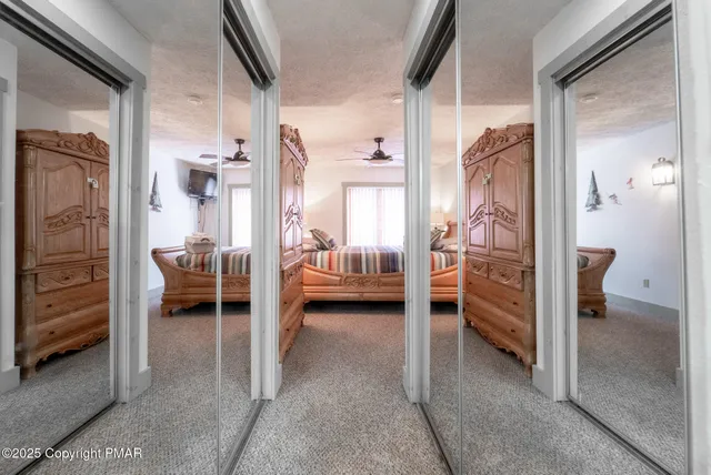 $255,000 | 69 Telemark Lake, Lake Harmony, PA 18624