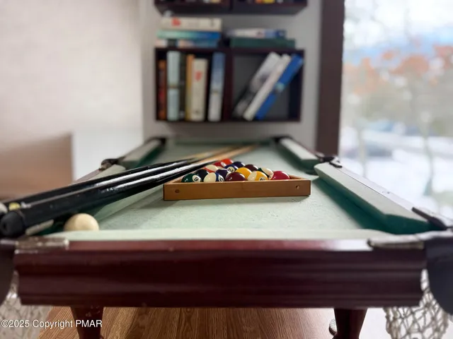 $255,000 | 69 Telemark Lake, Lake Harmony, PA 18624