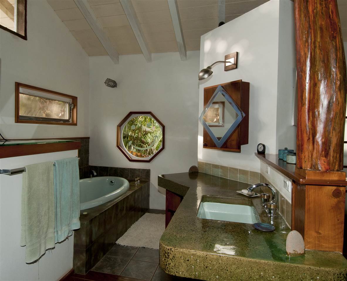 1127 Kauhikoa Road Haiku, HI 96708 - Photo 18 of 25 Gallery Image 18