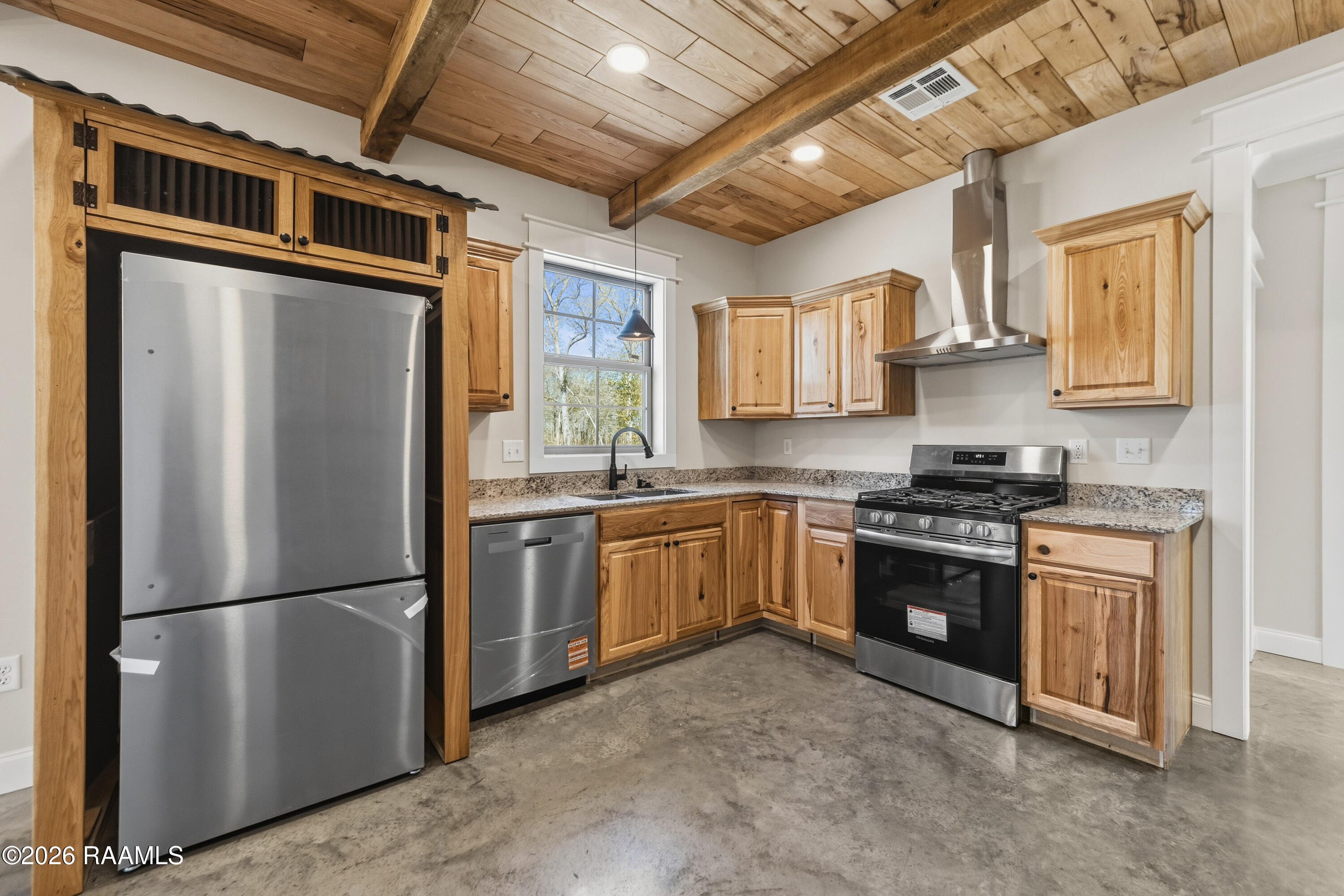 104 Suncan Road Sunset, LA 70584 - Photo 10 of 31 104 Suncan Rd -37